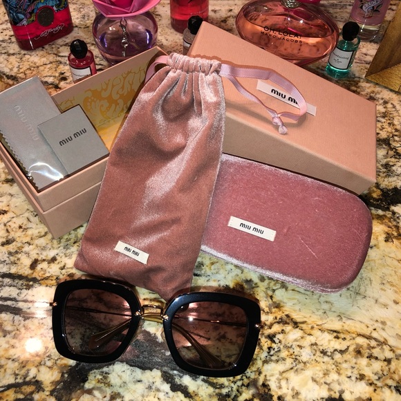 Lyst - Miu Miu Square Catwalk Sunglasses - Picture 2 of 6